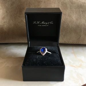 FINAL DROP⬇️ Effy Saphhire Ring